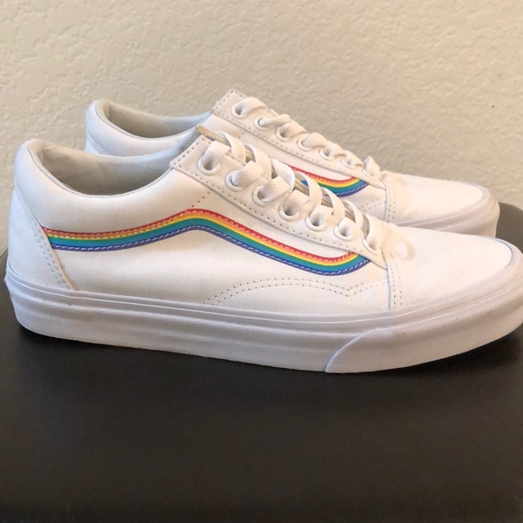 vans rainbow side stripe